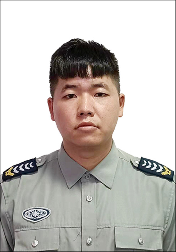 王武彬.jpg 王武彬.jpg